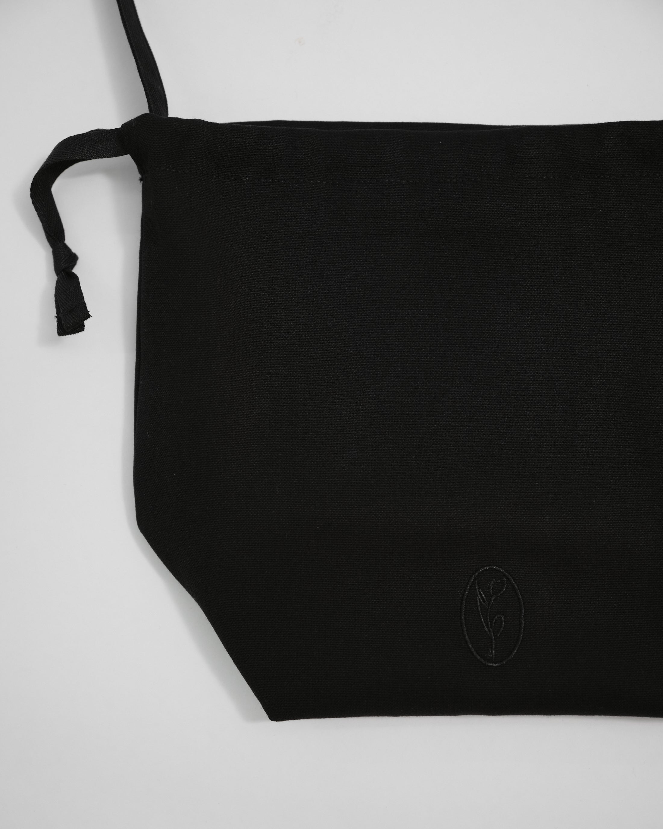 LAB Artisan Drawstring Small Bag