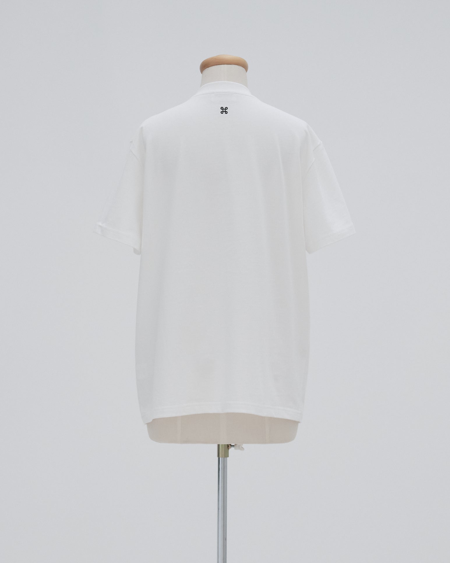 Commander Tee