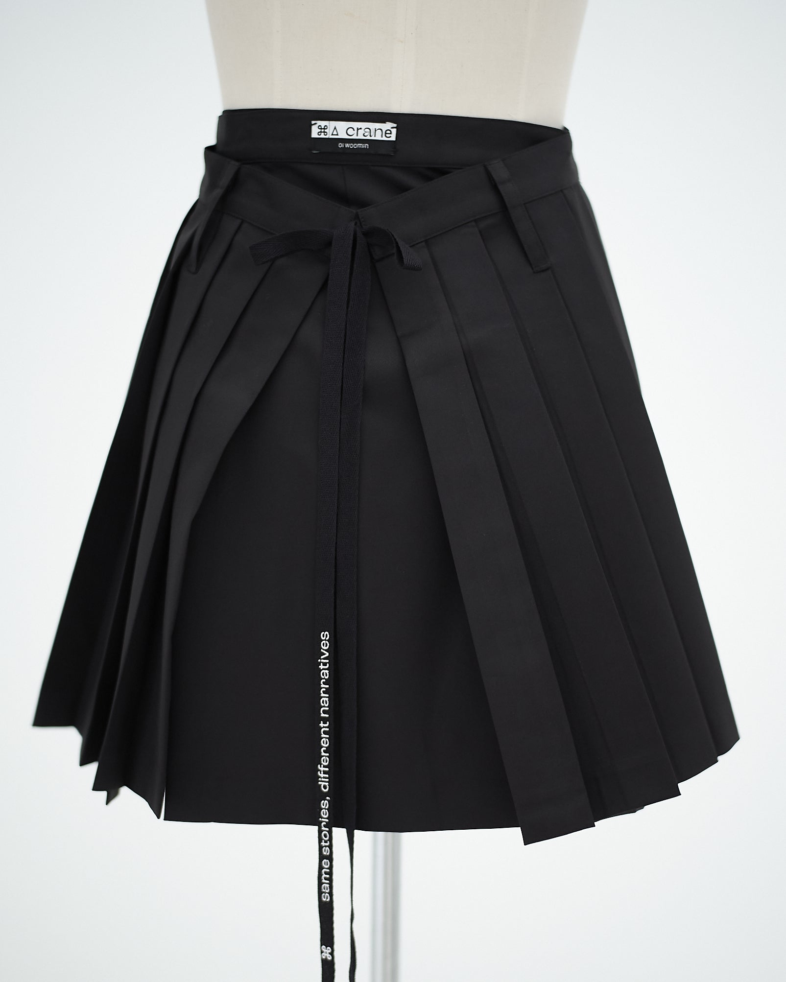 VILLAIN Pleated Skirt