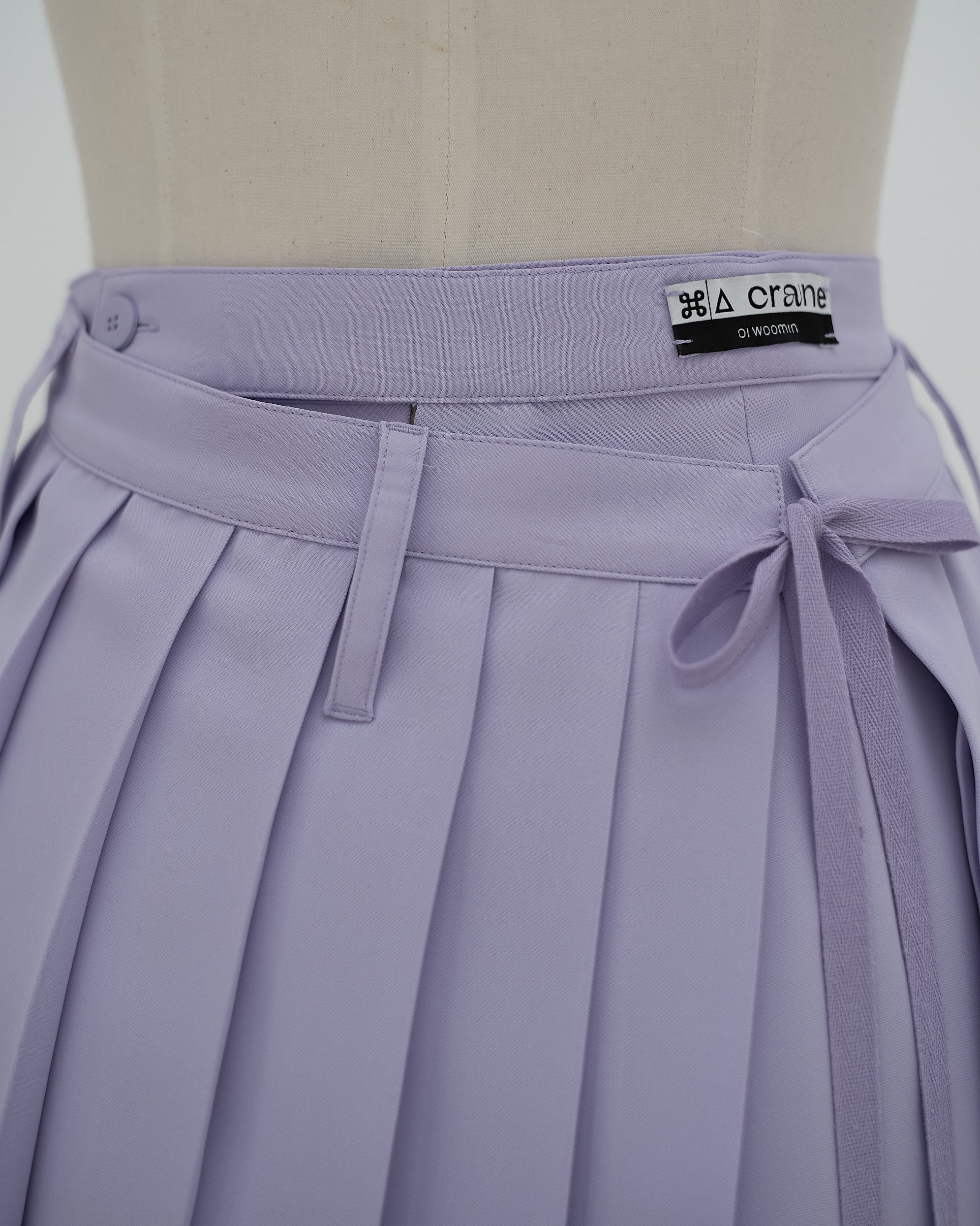 VILLAIN Pleated Skirt